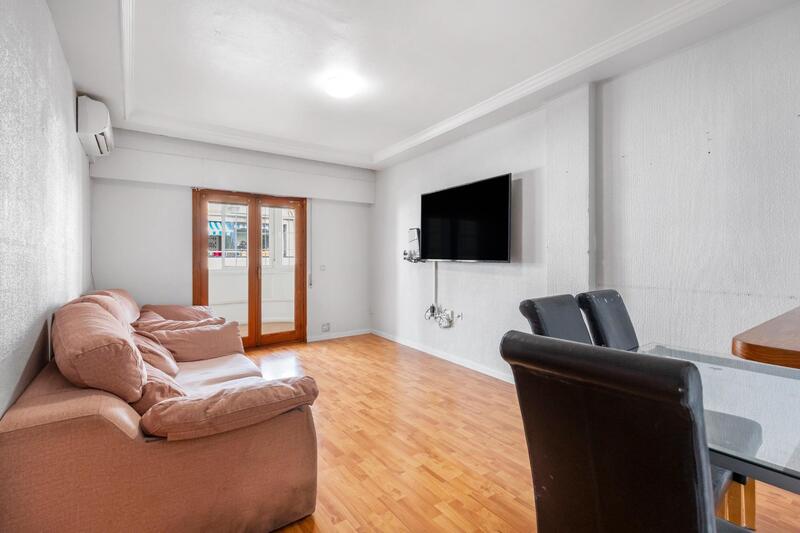 3 bedroom Apartment for sale