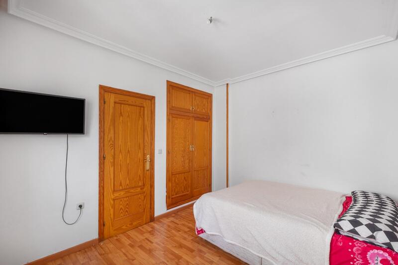 3 bedroom Apartment for sale