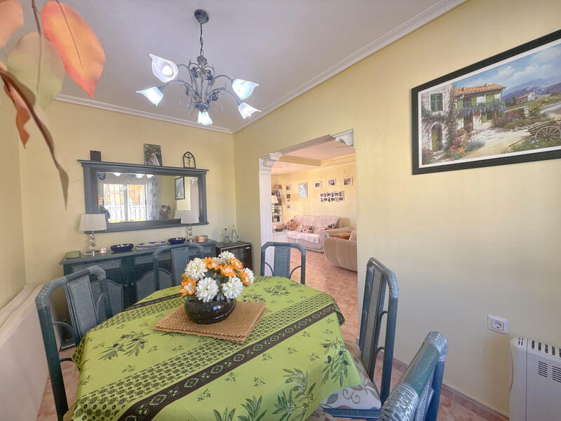 3 bedroom Villa for sale