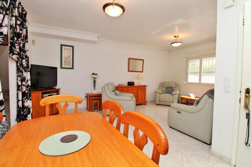 3 bedroom Townhouse for sale