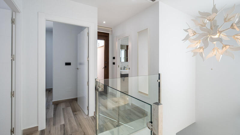 4 Cuarto Villa en venta