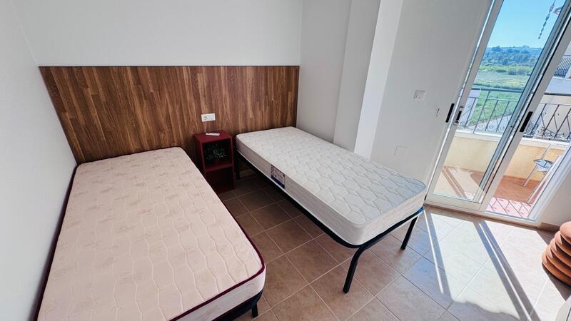 3 bedroom Apartment for sale