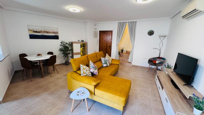 3 bedroom Apartment for sale