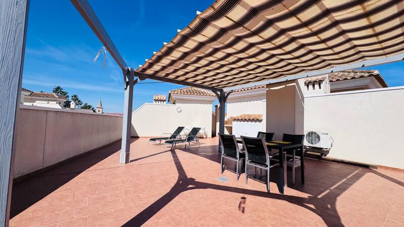 3 bedroom Apartment for sale