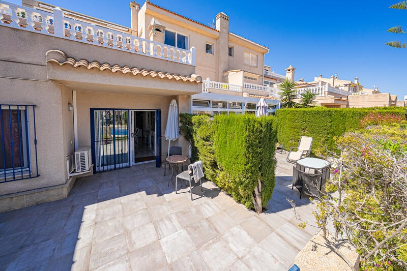 2 slaapkamer Appartement Te koop