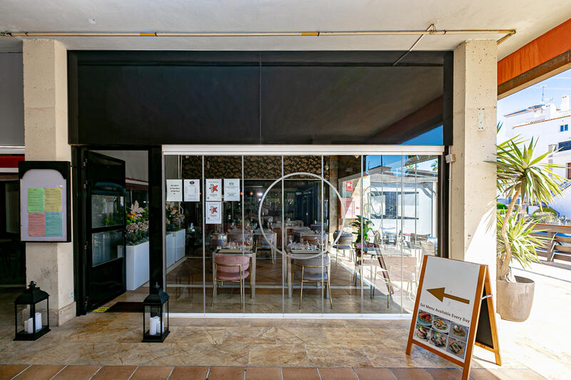 Local Commercial à vendre dans Villamartin, Alicante