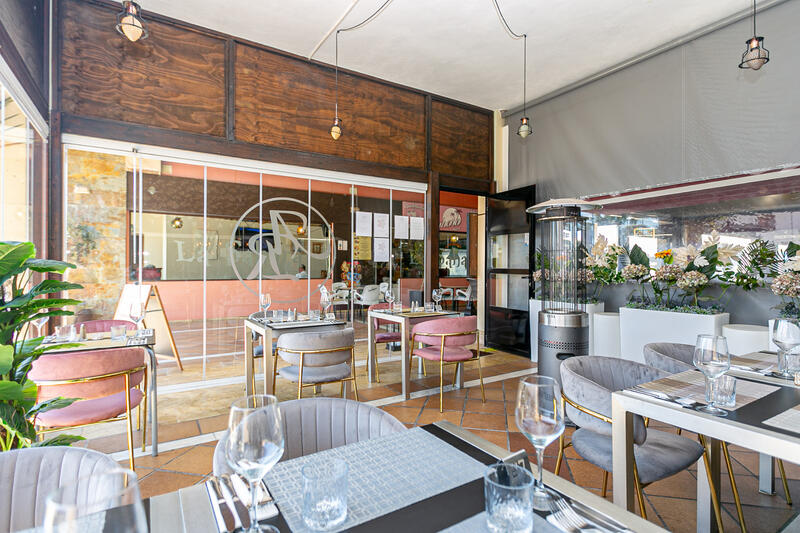 1 chambre Local Commercial à vendre