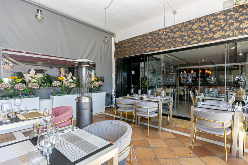 1 chambre Local Commercial à vendre