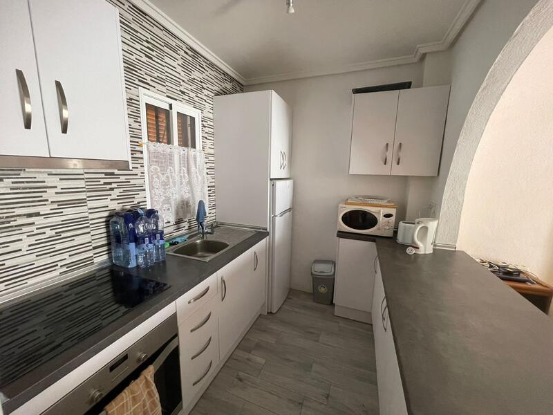 2 bedroom Townhouse for sale