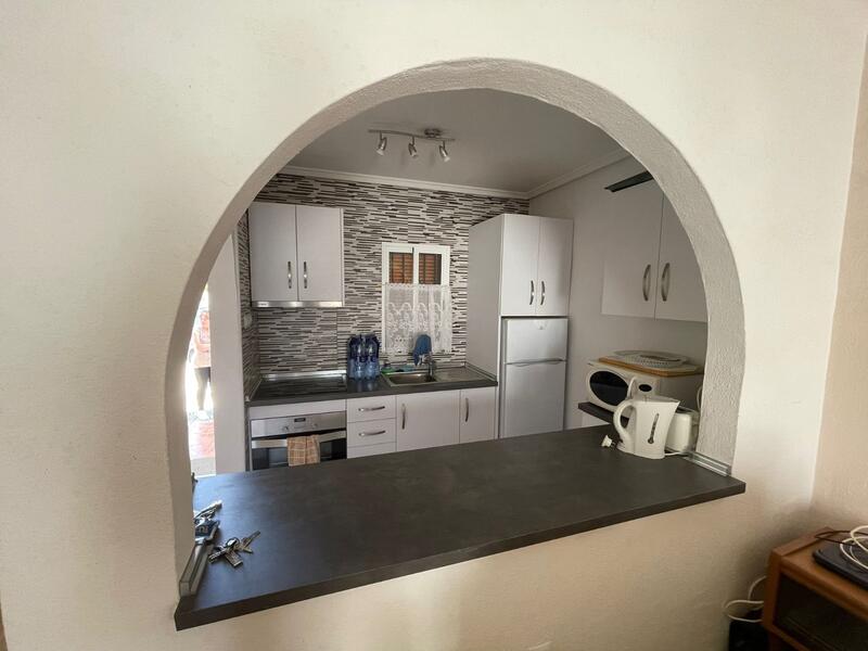 2 bedroom Townhouse for sale