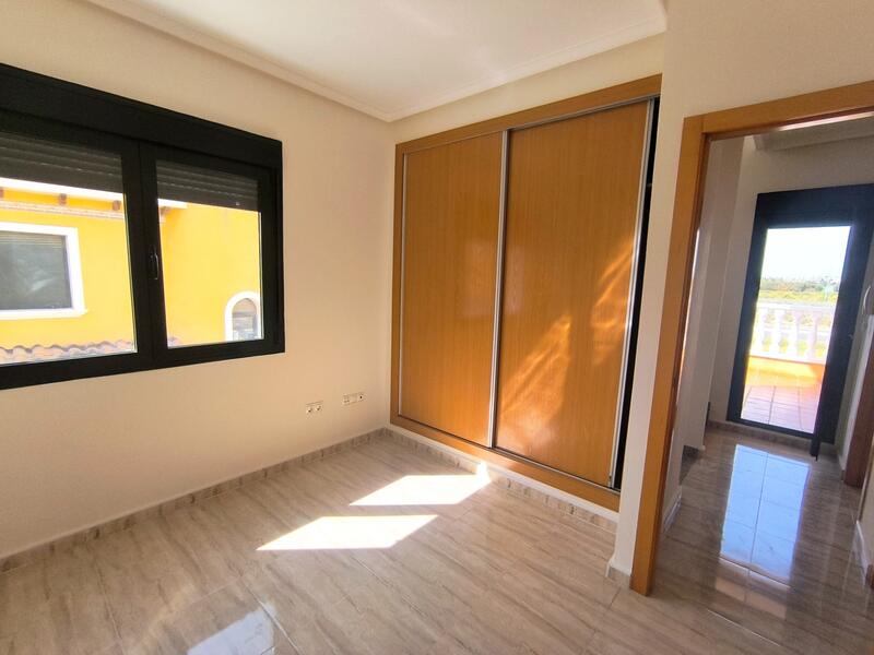 3 slaapkamer Villa Te koop