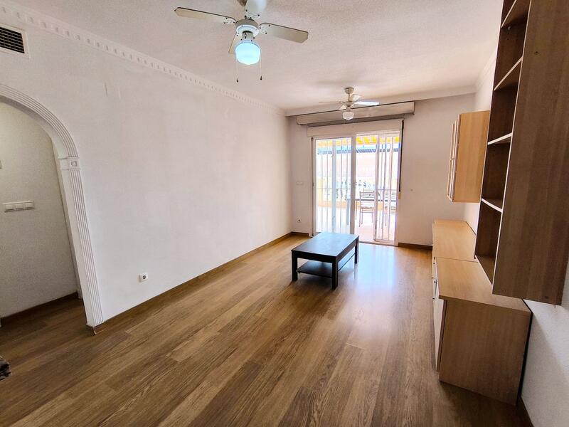 2 спальная комната квартира продается