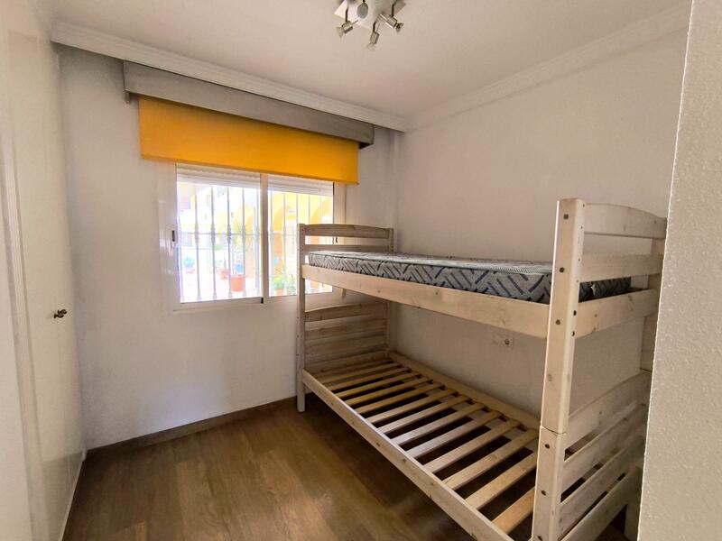 2 спальная комната квартира продается