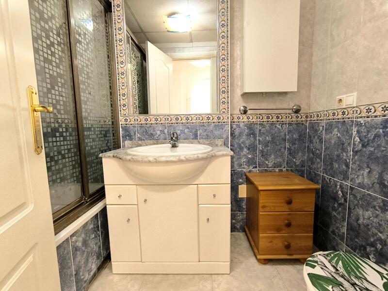 2 спальная комната квартира продается