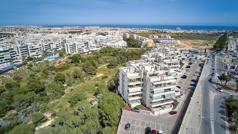 2 slaapkamer Appartement Te koop