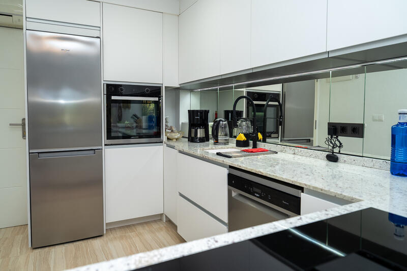 4 bedroom Apartment for sale