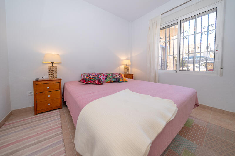 4 bedroom Apartment for sale