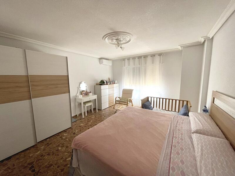 4 chambre Appartement à vendre
