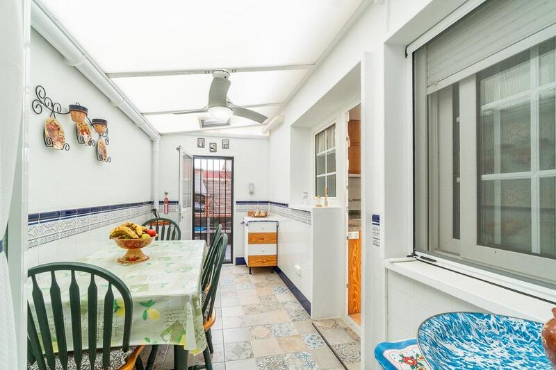 3 bedroom Townhouse for sale