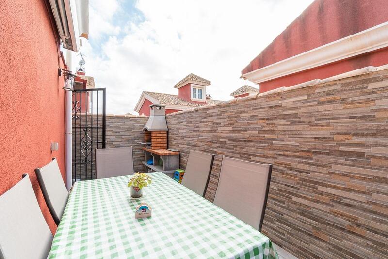3 bedroom Townhouse for sale