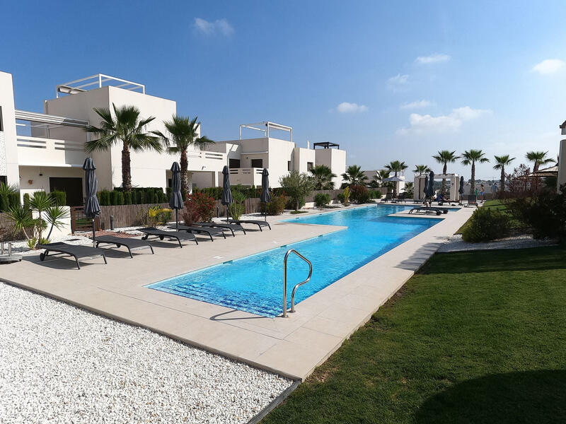 квартира продается в Algorfa, Alicante