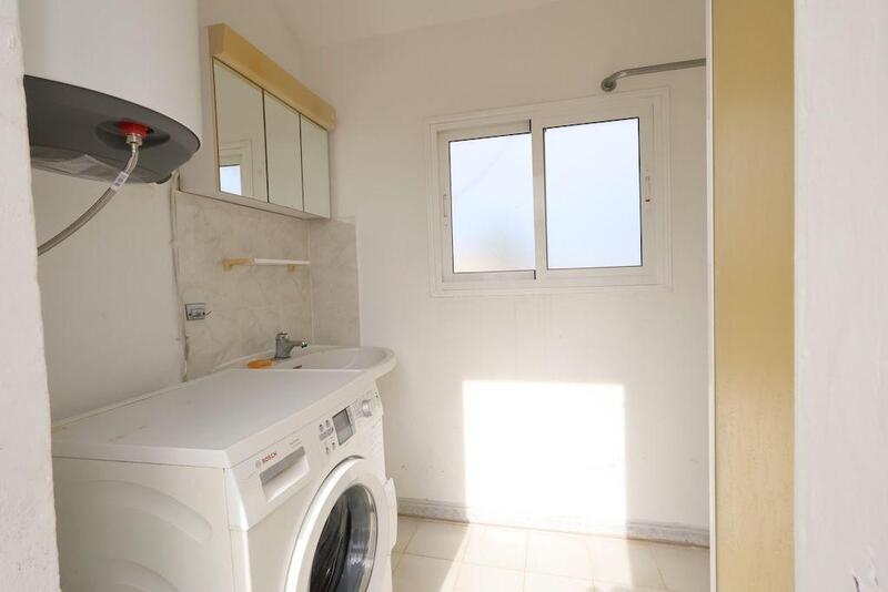 2 bedroom Townhouse for sale