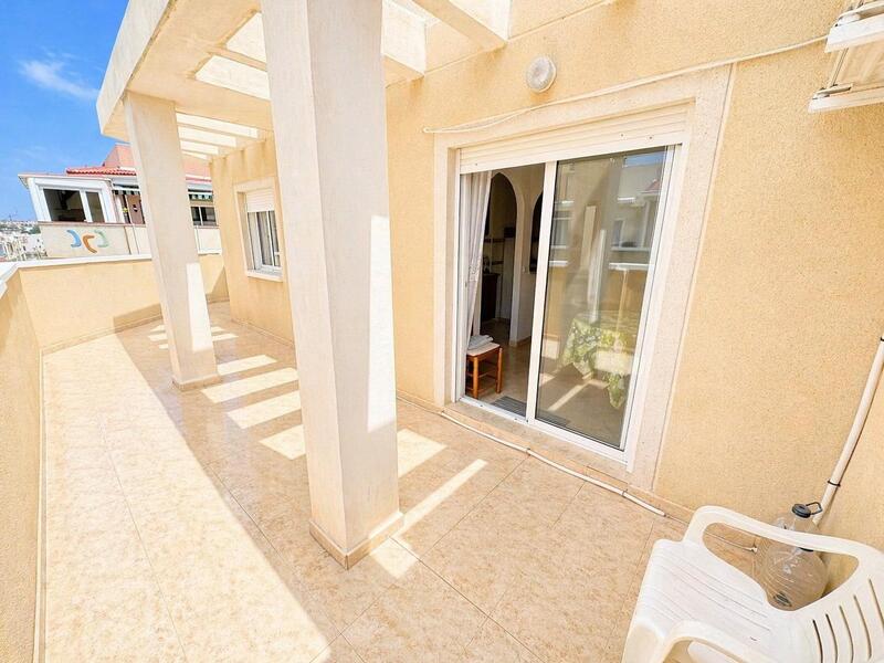 Lejlighed til salg i Torrevieja, Alicante
