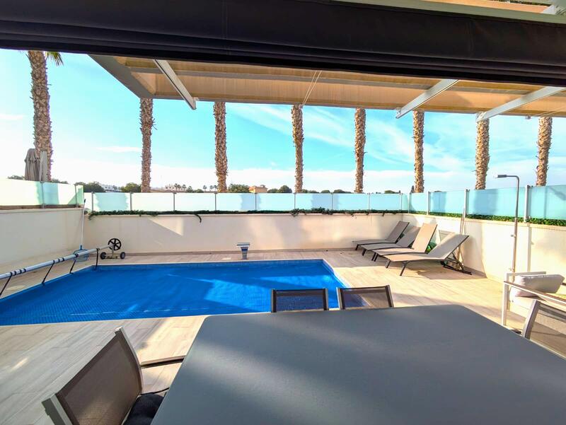 3 chambre Villa à vendre dans Lomas De Cabo Roig, Alicante