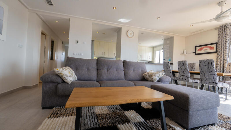 3 bedroom Apartment for sale