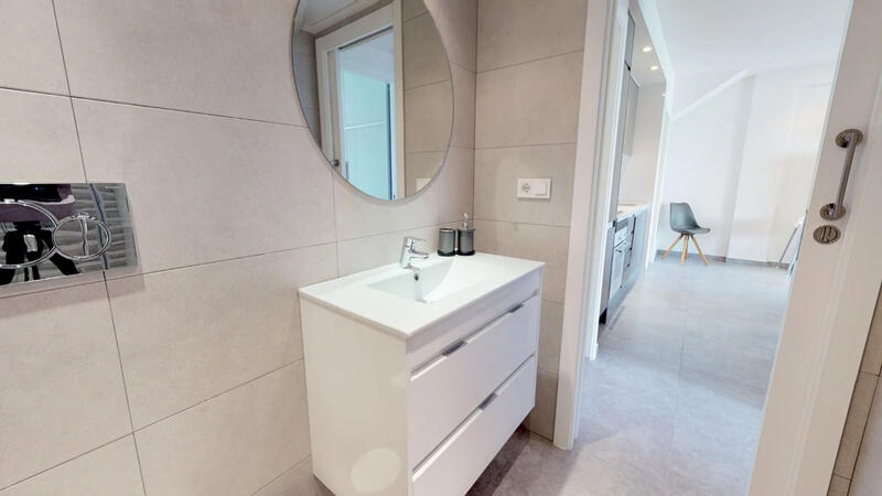 3 bedroom Apartment for sale