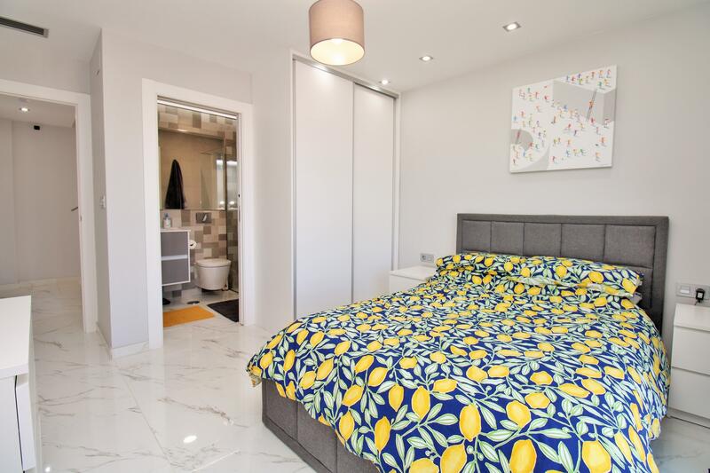 3 Cuarto Villa en venta