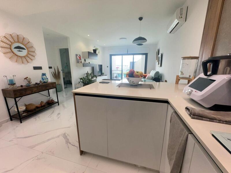 2 slaapkamer Villa Te koop 2 slaapkamer Villa Te koop