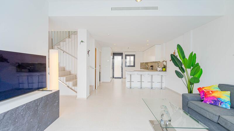 4 soverom Villa til salgs 4 soverom Villa til salgs