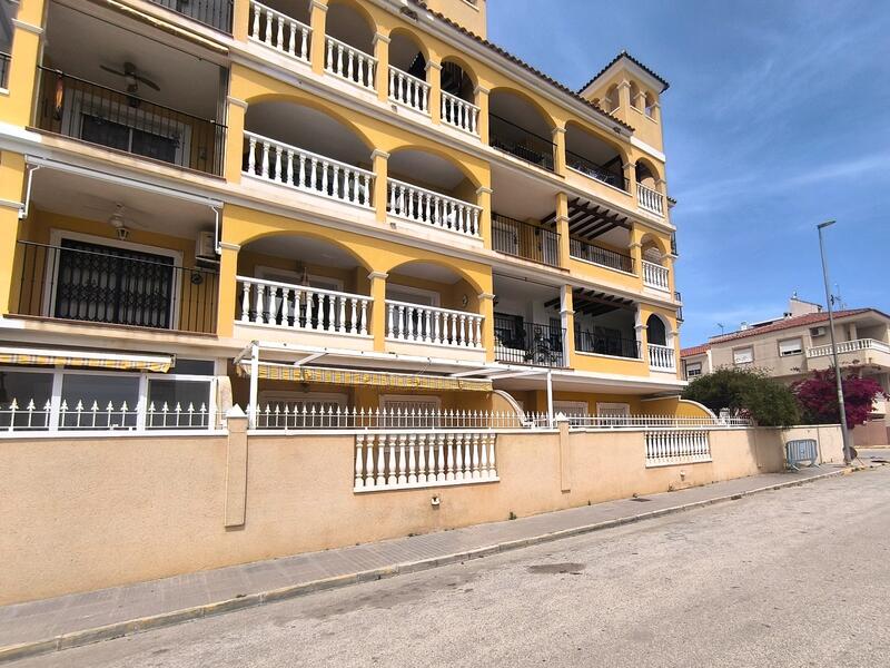 2 soverom Leilighet til salgs i Algorfa, Alicante