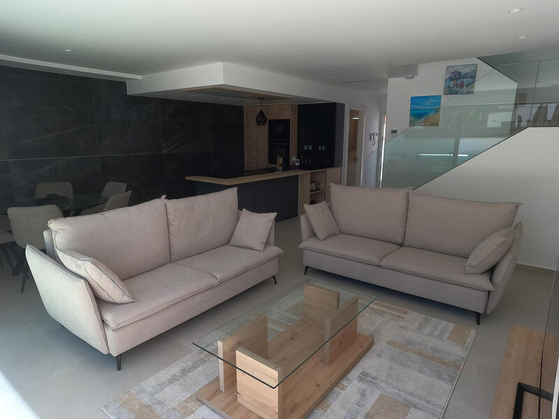 4 bedroom Villa for sale