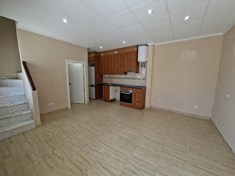 1 bedroom Townhouse for sale