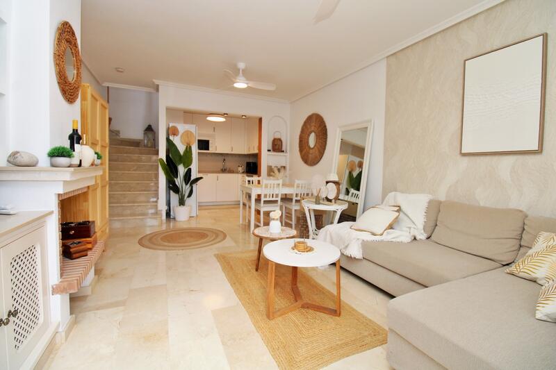 3 Cuarto Dúplex en venta en Villamartin, Alicante
