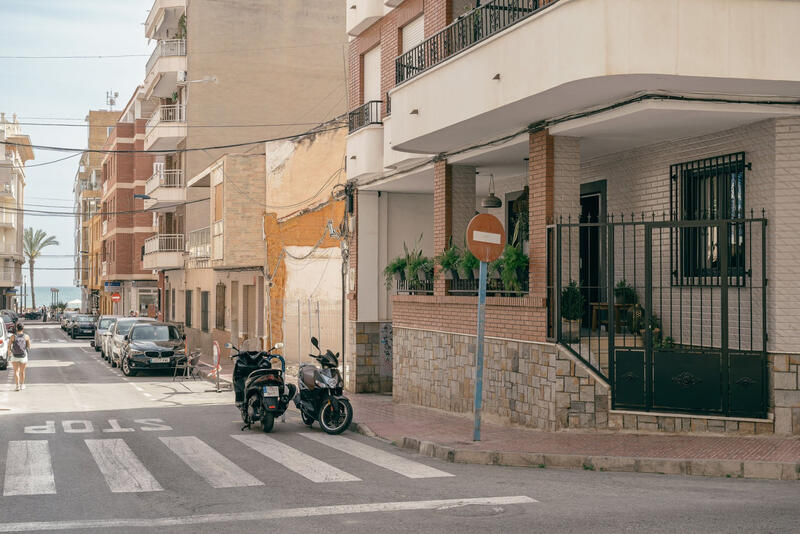 квартира продается в Torrevieja, Alicante