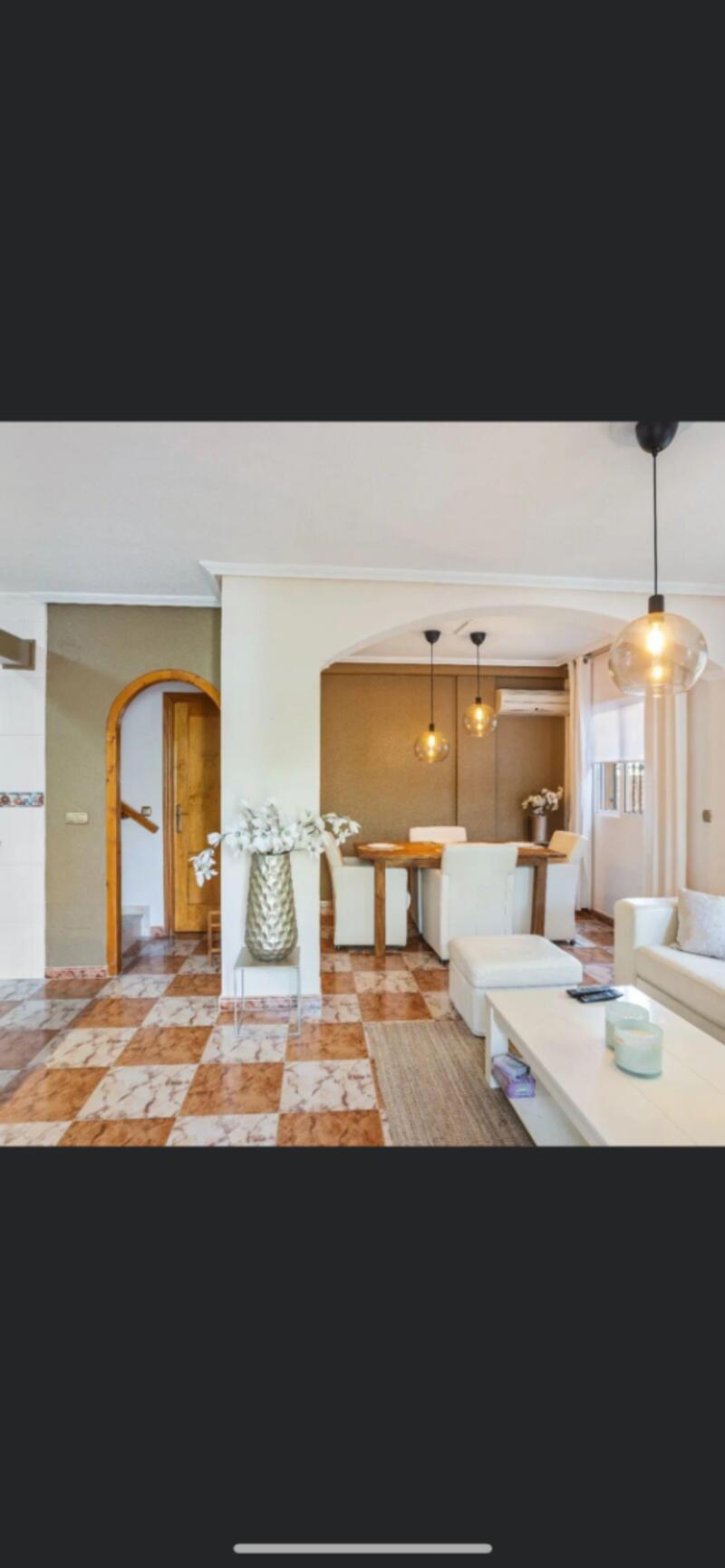 2 Cuarto Villa en venta
