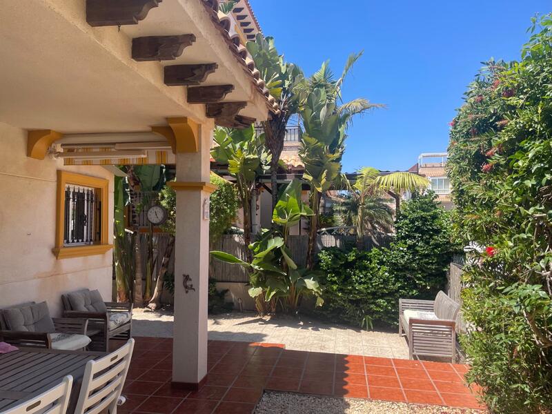 2 Cuarto Villa en venta