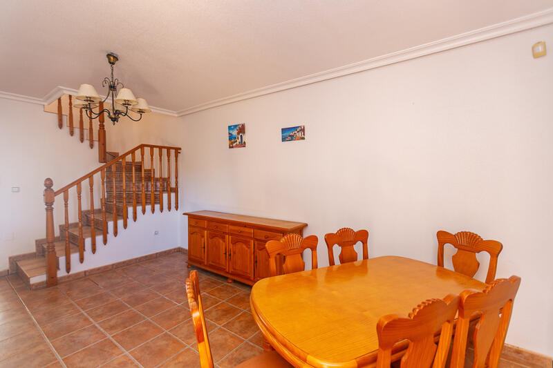 2 bedroom Townhouse for sale 2 bedroom Townhouse for sale
