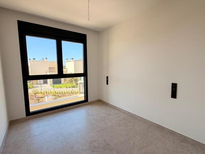 2 bedroom Apartment for sale 2 bedroom Apartment for sale
