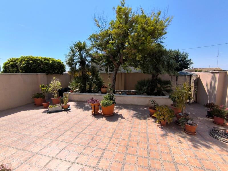 4 bedroom Country House for sale