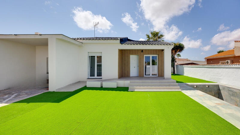 4 bedroom Villa for sale 4 bedroom Villa for sale