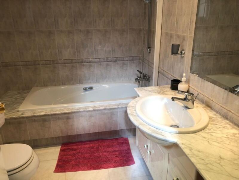 2 Schlafzimmer Appartement zu verkaufen