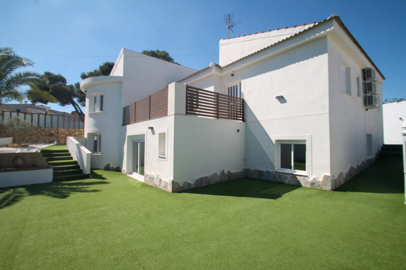 3 slaapkamer Villa Te koop