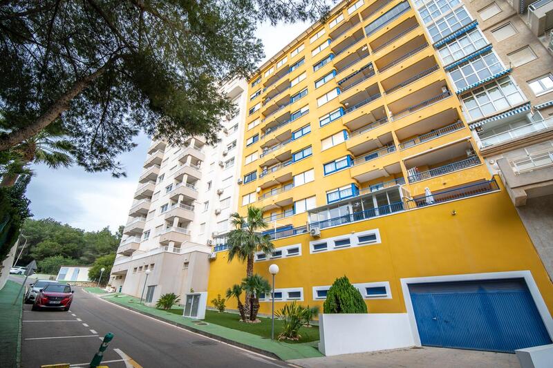 Leilighet til salgs i Campoamor, Alicante