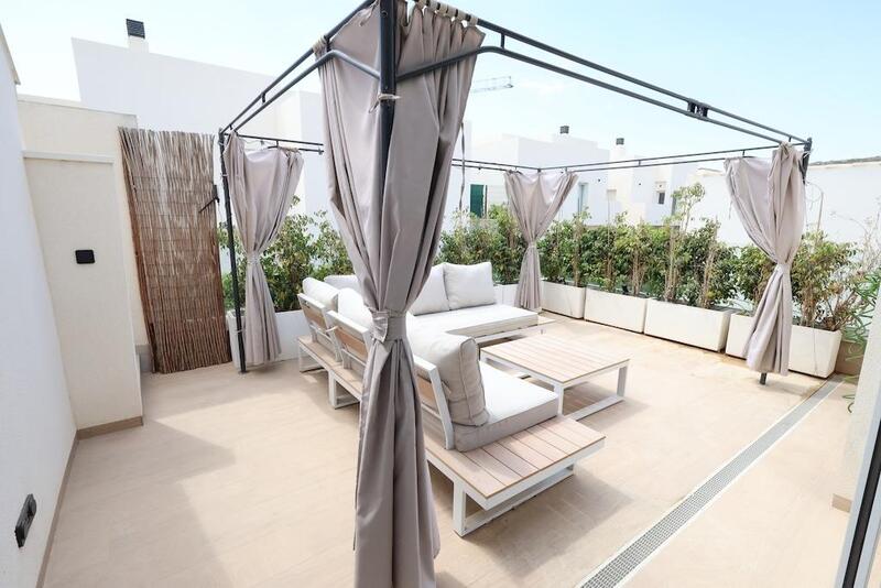 3 bedroom Apartment for sale 3 bedroom Apartment for sale