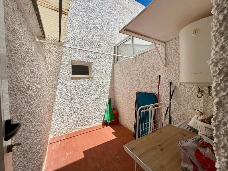 3 slaapkamer Villa Te koop 3 slaapkamer Villa Te koop