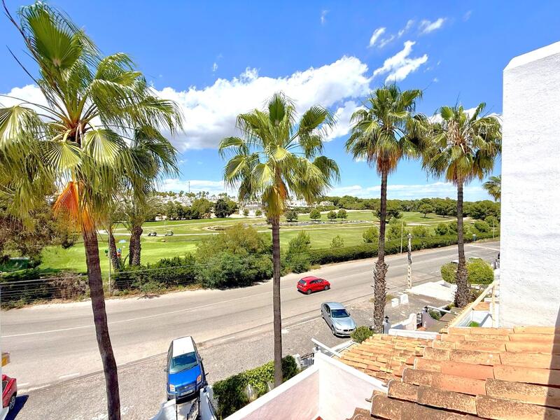 Townhouse for sale in Orihuela Costa, Alicante